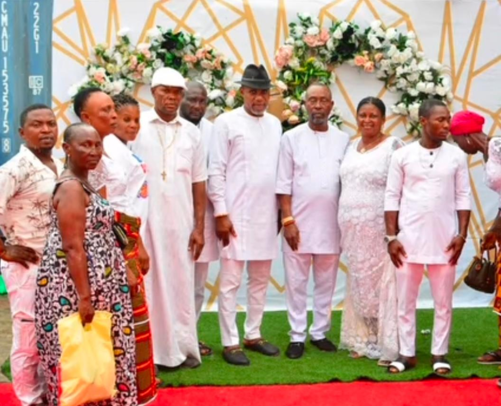 Gov Oborevwori, Guwor, Ereyitomi get Izoukumor stakeholders’ confidence vote