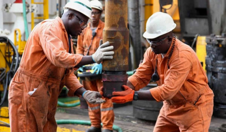 Crude oil falls to $65, pushes Nigeria’s economy to the brink