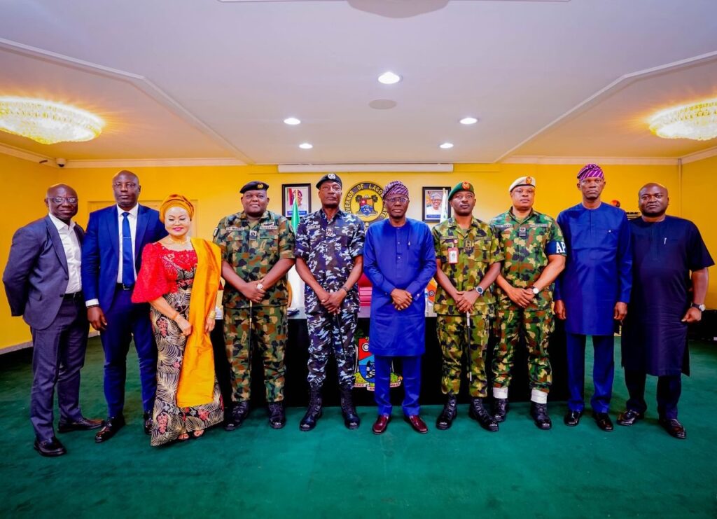 Sanwo-Olu meets security chiefs, assures residents of peaceful yuletide Sanwo-Olu meets security chiefs, assures residents of peaceful yuletide