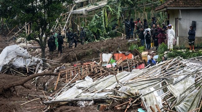 Landslide kills eight, leaves over 80 missing in Indonesia