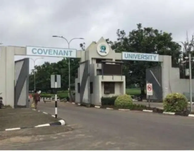 500-level student dies after collapsing during football training 500-level student dies after collapsing during football training