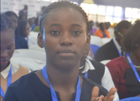 FG hails 16yo Osasere Okundaye as Nigeria’s youngest chartered accountant